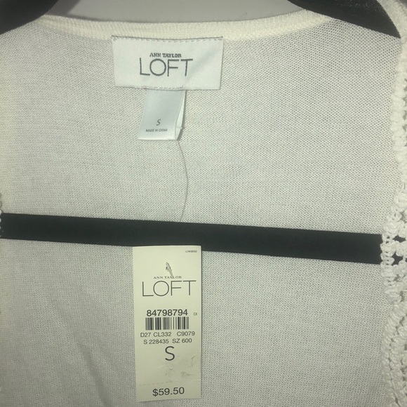 Ann Taylor LOFT 3/4 sleeve off white cardigan - Picture 3 of 8